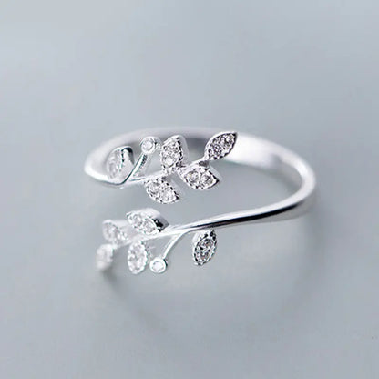 Sylis Shine - Zircon Ring