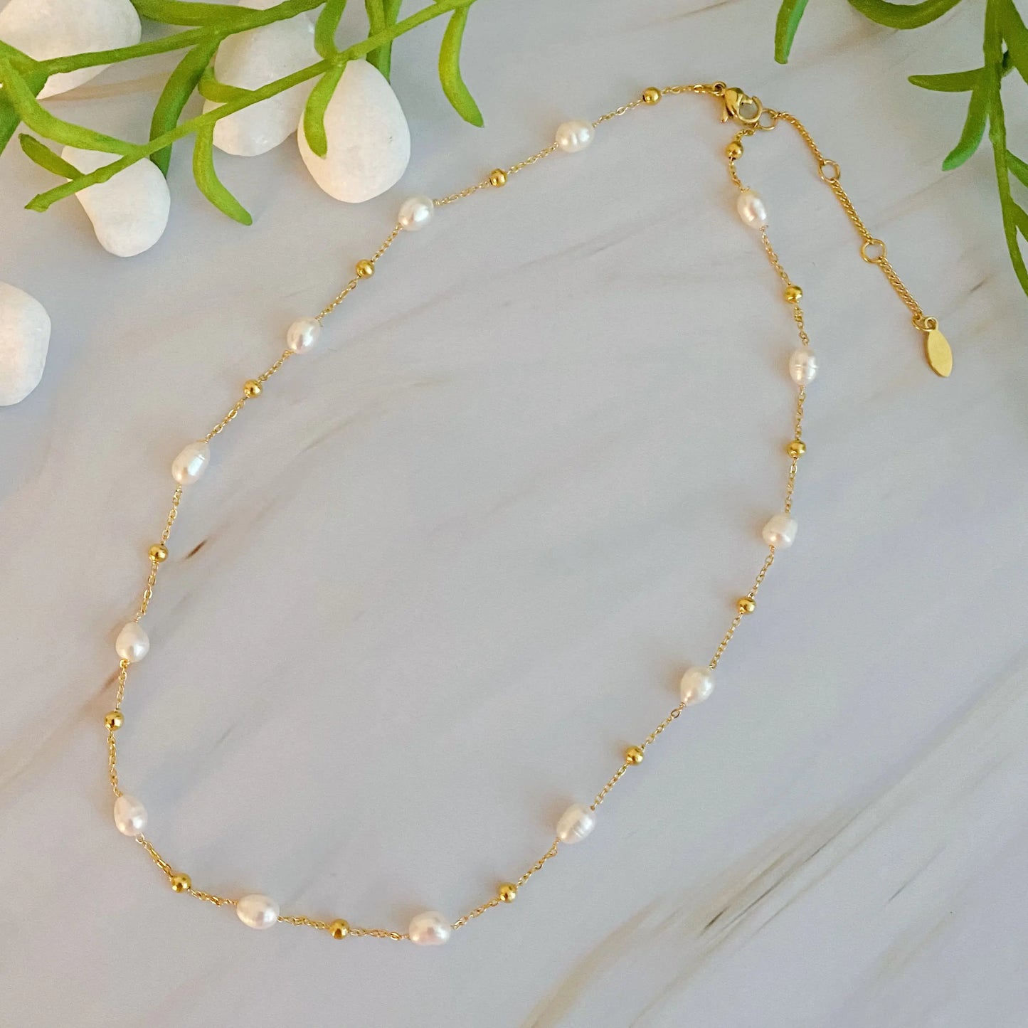 Celistra Wave - Pearl Necklace