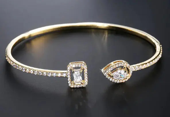 Velora Beam - Zircon Bracelet