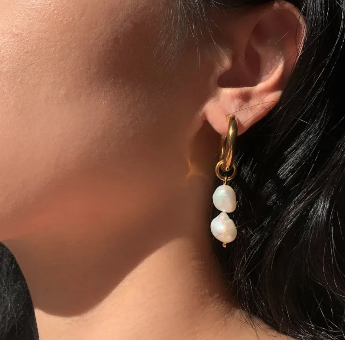 Elora Drift - Pearl Earrings