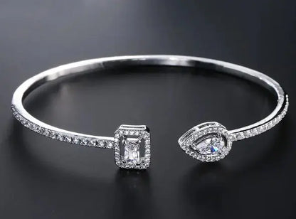 Velora Beam - Zircon Bracelet