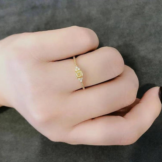 Gold Ring with citrine