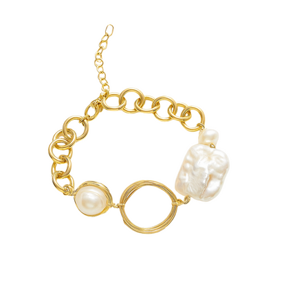 Aurielle Crest - Pearl Bracelet