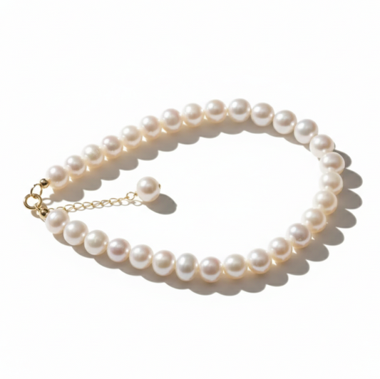 Orlena Shine - Pearl Bracelet