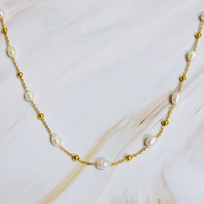 Celistra Wave - Pearl Necklace
