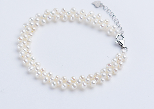 Maristella Glow - Pearl Necklace & Bracelet