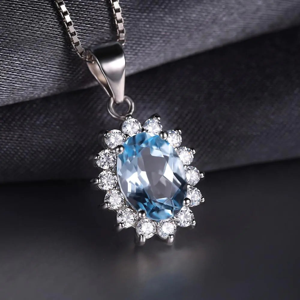 Clarya Star - Topaz Necklace