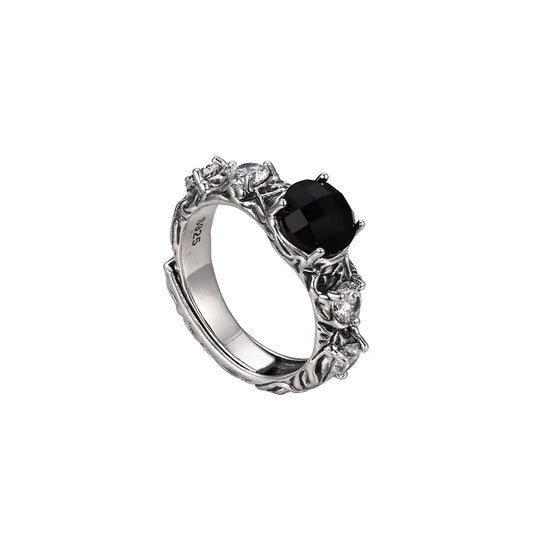 Nyros Shield - Black Onyx Ring