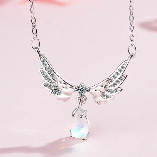 Selora Wings - Moonstone Necklace